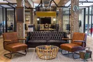 בניין משרדים למכירה בת''א