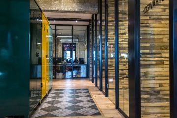 בניין משרדים למכירה בת''א