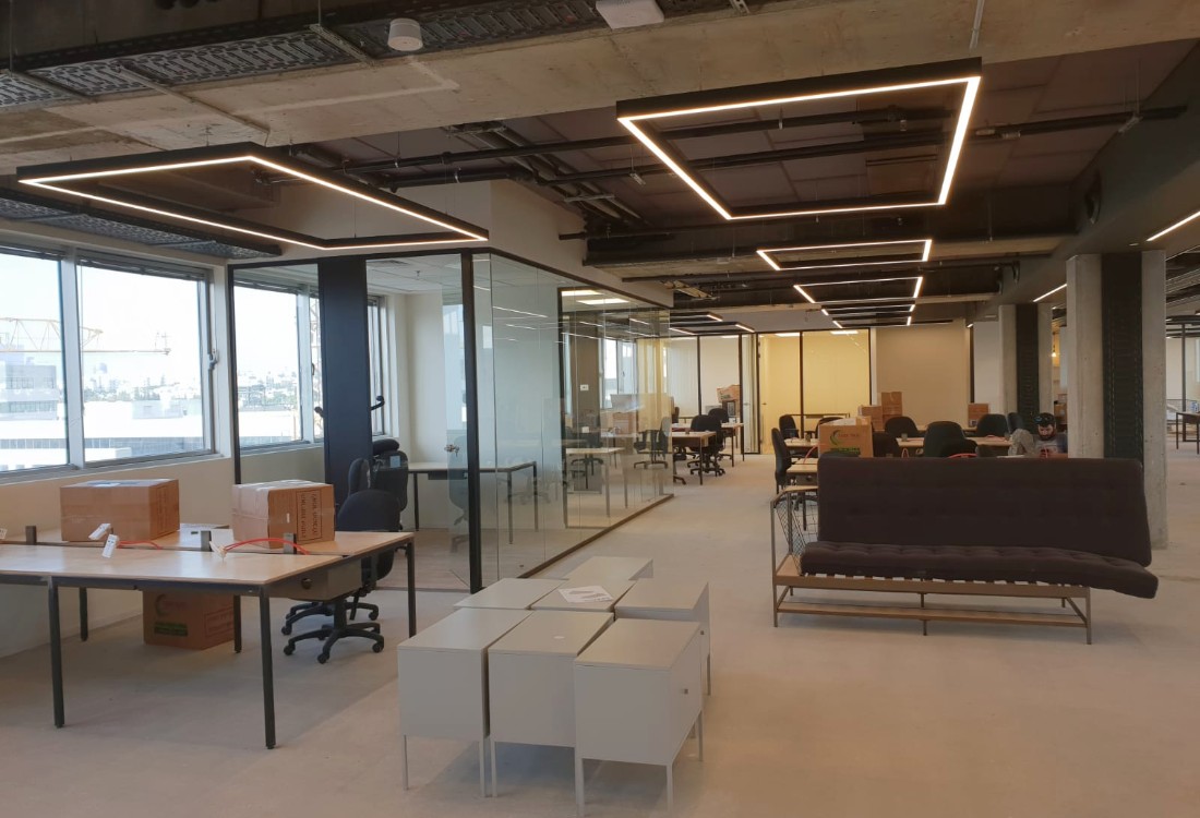 משרד להשכרה בתל אביב באזור יגאל אלון