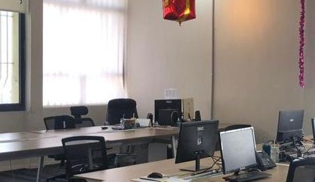 בניין להשכרת משרדים בת''א