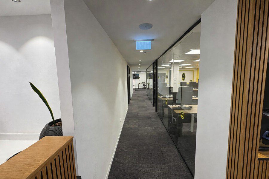 משרדים להשכרה בהרצליה פיתוח - תמונה 2